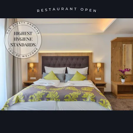 4 Sterne & Restaurant Haunstetter Hof 4*