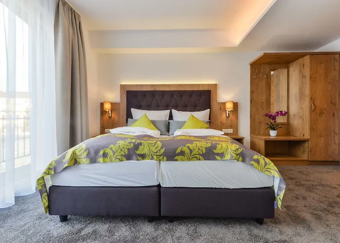 4 Sterne Hotel & Restaurant Haunstetter Hof Augsburg Hotell 4*