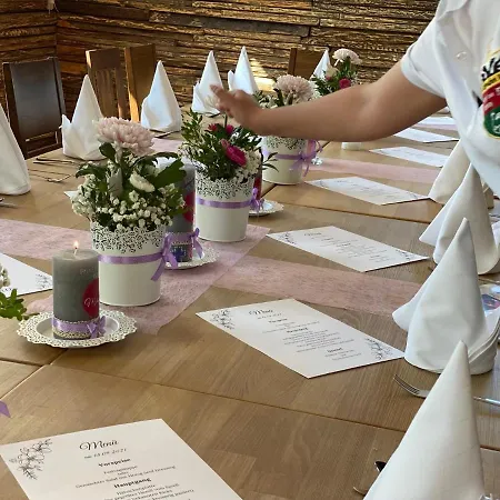 4 Sterne & Restaurant Haunstetter Hof Aψβούργη